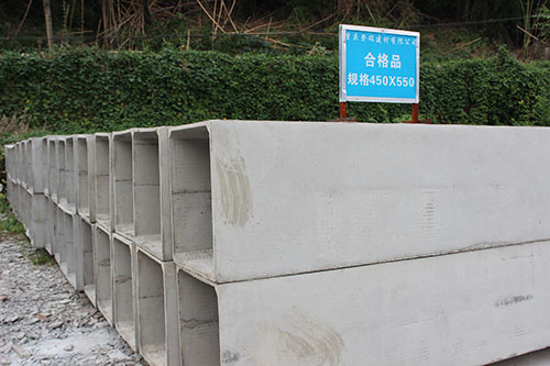 規(guī)格450*550機(jī)制煙道系列